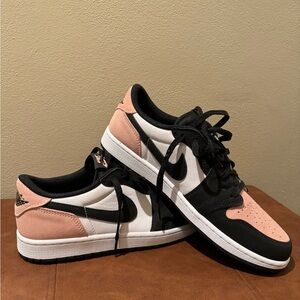 Air Jordan 1 Retro Low OG 'Bleached Coral'